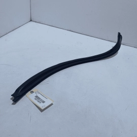 2014-2017 MERCEDES S550 W222 REAR RIGHT DOOR SEALING FRAME OEM