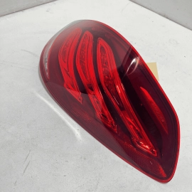 2014-2017 MERCEDES S550 W222 REAR RIGHT PASSENGER SIDE TAIL LIGHT LAMP OEM