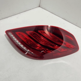 2014-2017 MERCEDES S550 W222 REAR RIGHT PASSENGER SIDE TAIL LIGHT LAMP OEM