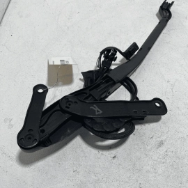 2014-20 MERCEDES S550 W222 FRONT RIGHT PASSENGER SIDE WINDSHIELD WIPER ARM 