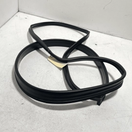2014-2020 MERCEDES S560 S550 W222 FRONT HOOD WEATHERSTRIP SEAL ON BODY OEM