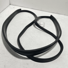 2014-2020 MERCEDES S560 S550 W222 FRONT HOOD WEATHERSTRIP SEAL ON BODY OEM