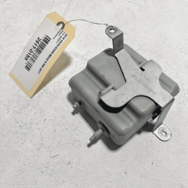 MERCEDES S550 CENTRAL LOCKING VACUUM VALVE PUMP TANK OEM
