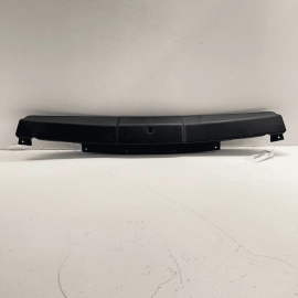 2017-2021 BMW M240XI M240I Front Upper Windshield Convertible Frame Cover T 2017-2021 BMW M240XI M240I Front Upper Windshield Convertible Frame Cover T