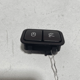 2007-2017 MERCEDES S550 TAILGATE LIFTGATE TRUNK LID CLOSE SWITCH OEM 2007-2017 MERCEDES S550 TAILGATE LIFTGATE TRUNK LID CLOSE SWITCH OEM
