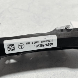 2014-17 MERCEDES S550 W222 FRONT LEFT DRIVER SIDE DOOR HANDLE BRACKET BASEL