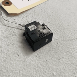 KIA K5 EX GT 2021 - 2023 CENTER CONSOLE INDICATOR-WIRELESS CHARGING OEM