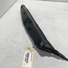 Front Left Side Fender Rearward Seal Cover Mercedes-Benz S550 2014-2017 OEM