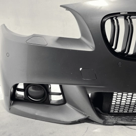 2014 – 2016 BMW 528i F10 FRONT BUMPER COVER WITH FOG LAMPS PARK SENSOR OEM 