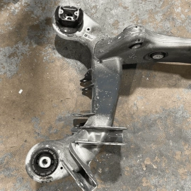 2012-2017 MERCEDES S550 W222 REAR SUBFRAME UNDERCARRIAGE CROSSMEMBER OEM