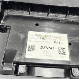 2014-2017 MERCEDES S550 REAR LEFT LOWER SEAT AIR CLEANER OUTLET DUCT VENT O