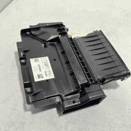 2014-2017 MERCEDES S550 REAR LEFT LOWER SEAT AIR CLEANER OUTLET DUCT VENT O