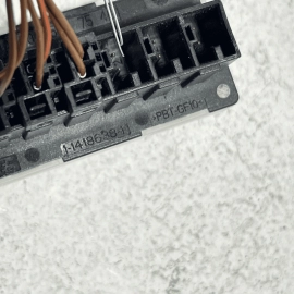 2014 Mercedes S550 Floor Block Distributor Wire Connector Connection OEM