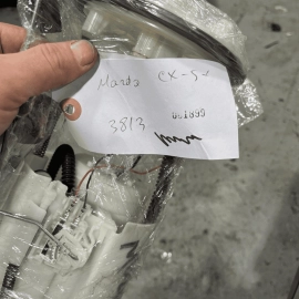 MAZDA CX-5 FUEL GASOLINE TANK PUMP SENDING LEVEL UNIT OEM 2017 - 2021 PYB21