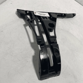 Rear Left Driver Side Mount Support Bracket Mercedes-Benz S550 2014-2017 OE