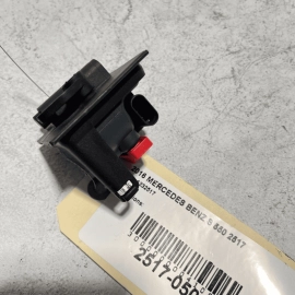 2014 - 2017 MERCEDES S550 W222 FUEL TANK DOOR LID LOCK LATCH ACTUATOR MOTOR
