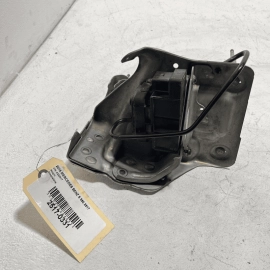 Air Suspension Compressor Pump Braket Mercedes-Benz S550 2014-2017 OEM
