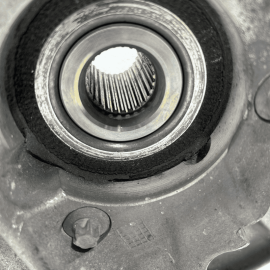 Rear Left Driver Spindle Knuckle Hub Mercedes-Benz S550 2014-2017 OEM