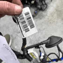 GENUINE 11-16 HYUNDAI ELANTRA REAR RIGHT PASSANGER DOOR WIRE HARNESS OEM GENUINE 11-16 HYUNDAI ELANTRA REAR RIGHT PASSANGER DOOR WIRE HARNESS OEM