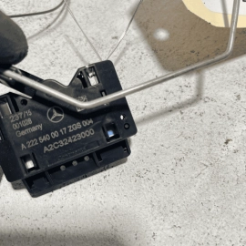 2016  MERCEDES BENZ S550 FUEL TANK LEVEL SENSOR OEM