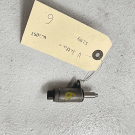 VOLKSWAGEN JETTA GLI 2019-2021 2.0L CAMSHAFT VALVE SOLENOID ADJUSTER 06E103697Q