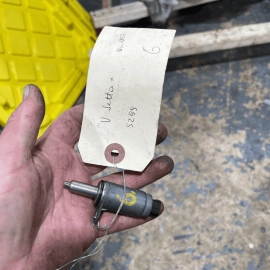 VOLKSWAGEN JETTA GLI 2019-2021 2.0L CAMSHAFT VALVE SOLENOID ADJUSTER 06E103697Q