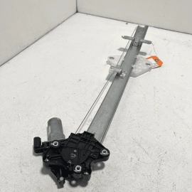 2016 - 2021 HONDA PILOT REAR PASSENGER SIDE DOOR WINDOW REGULATOR & MOTOR OEM