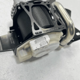 TOYOTA CAMRY 2018 - 2023 REAR PASSENGER SIDE SEAT BELT SEATBELT RETRACTOR OEM