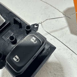 HONDA ACCORD 2018-2021 FRONT PASSENGER SIDE DOOR LOCK UNLOCK & WINDOW SWITCH OEM
