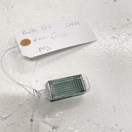 2015-2022 AUDI Q3 FRONT DRIVER SIDE INTERIOR DOOR WARNING PUDDLE LIGHT LAMP