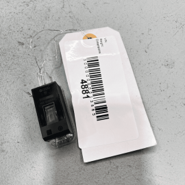 2015-2022 AUDI Q3 FRONT DRIVER SIDE INTERIOR DOOR WARNING PUDDLE LIGHT LAMP