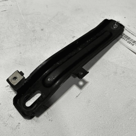 2015-2017 Mercedes W222 S550 RWD Front Passenger Side Fender Apron Bracket OEM