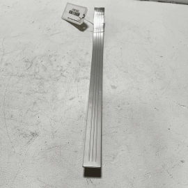 2007-2013 MERCEDES S550 W221 REAR RIGHT SIDE OUTER SCUFF DOOR SILL PLATE OEM 2007-2013 MERCEDES S550 W221 REAR RIGHT SIDE OUTER SCUFF DOOR SILL PLATE OEM