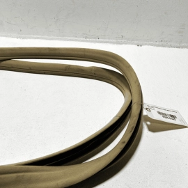 2007-2013 MERCEDES S550 W221 REAR PASSENGER SIDE DOOR BODY WEATHERSTRIP SEAL OEM