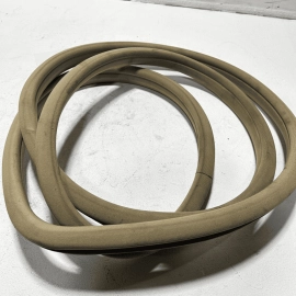 2007-2013 MERCEDES S550 W221 REAR PASSENGER SIDE DOOR BODY WEATHERSTRIP SEAL OEM
