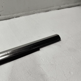 07-13 Mercedes W221 S550 Front Driver Door Window Belt Wheatherstrip Molding OEM
