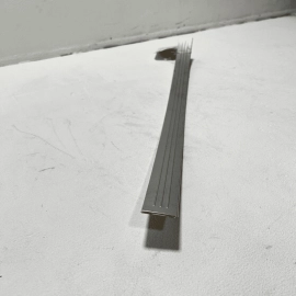 2007-17 Mercedes W221 S550 Front Right Passenger Door Sill Scuff Plate Trim OEM