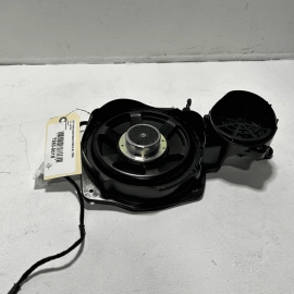 2010-2013 Mercedes W221 S550 Front Right Passenger Side Door Audio Speaker OEM 2010-2013 Mercedes W221 S550 Front Right Passenger Side Door Audio Speaker OEM