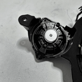 2010-2013 Mercedes W221 S550 Front Right Passenger Side Door Audio Speaker OEM 2010-2013 Mercedes W221 S550 Front Right Passenger Side Door Audio Speaker OEM