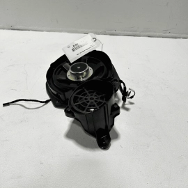 2010-2013 Mercedes W221 S550 Front Right Passenger Side Door Audio Speaker OEM 2010-2013 Mercedes W221 S550 Front Right Passenger Side Door Audio Speaker OEM