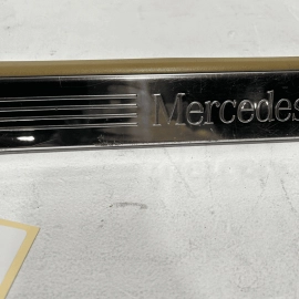 2007-13 Mercedes W221 S550 Front Passenger Door Outer Sill Scuff Plate Trim OEM 2007-13 Mercedes W221 S550 Front Passenger Door Outer Sill Scuff Plate Trim OEM
