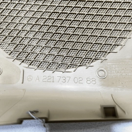 2007-2013 MERCEDES S550 W221 REAR PASSENGER DOOR PANEL SPEAKER COVER TRIM OEM 2007-2013 MERCEDES S550 W221 REAR PASSENGER DOOR PANEL SPEAKER COVER TRIM OEM