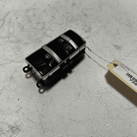 2007-2013 MERCEDES S550 W221 REAR LEFT OR RIGHT SIDE WINDOW CONTROL SWITCH OEM