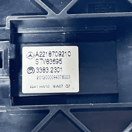 2007-2013 MERCEDES S550 W221 REAR LEFT OR RIGHT SIDE WINDOW CONTROL SWITCH OEM