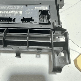 Mercedes W221 S550 2007-2013 Front Passenger Under Seat Control Module Unit OEM Mercedes W221 S550 2007-2013 Front Passenger Under Seat Control Module Unit OEM