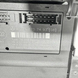 Mercedes W221 S550 2007-2013 Front Passenger Under Seat Control Module Unit OEM Mercedes W221 S550 2007-2013 Front Passenger Under Seat Control Module Unit OEM
