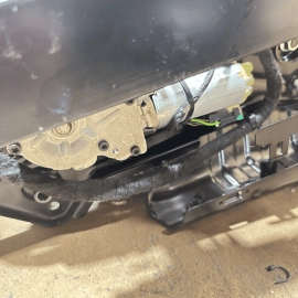 Mercedes W221 S550 2007-2013 Front Driver Lower Seat Frame & Bladder Bolster OEM Mercedes W221 S550 2007-2013 Front Driver Lower Seat Frame & Bladder Bolster OEM