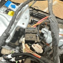 Mercedes W221 S550 2007-2013 Front Driver Lower Seat Frame & Bladder Bolster OEM Mercedes W221 S550 2007-2013 Front Driver Lower Seat Frame & Bladder Bolster OEM