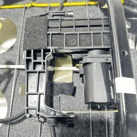 Mercedes W221 S550 2007-2013 Front Driver Upper Seat Bladder Bolster & Frame OEM