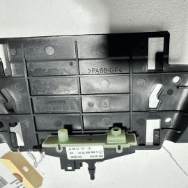Mercedes W221 S550 2010-2013 Front Seat Lumbar Air Control Valve & Bracket OEM